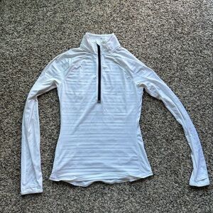 Athleta Run Free Half Zip size XS